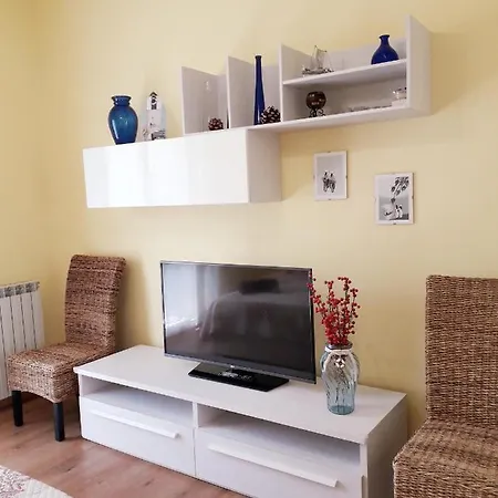 Apartmán Raffaello - 50 M From The Sea - Wifi *