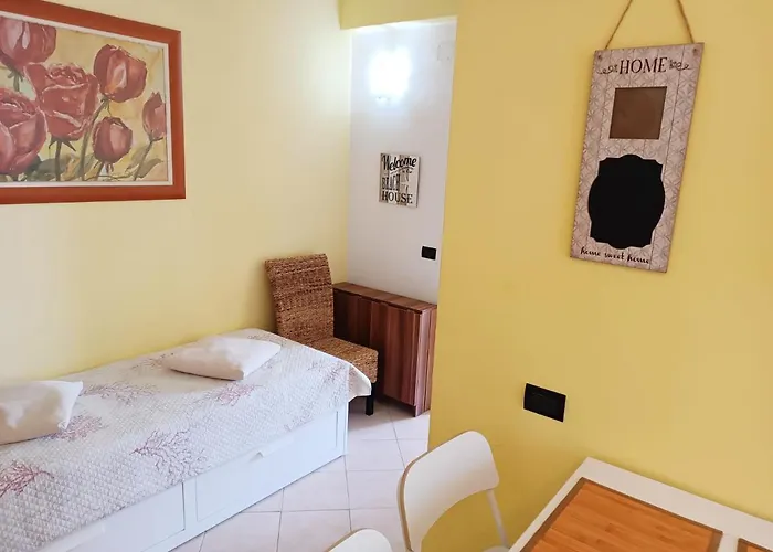 Raffaello - 50 M From The Sea - Wifi Apartman *