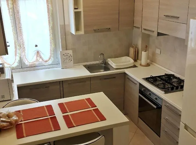 Raffaello - 50 M From The Sea - Wifi * Savona